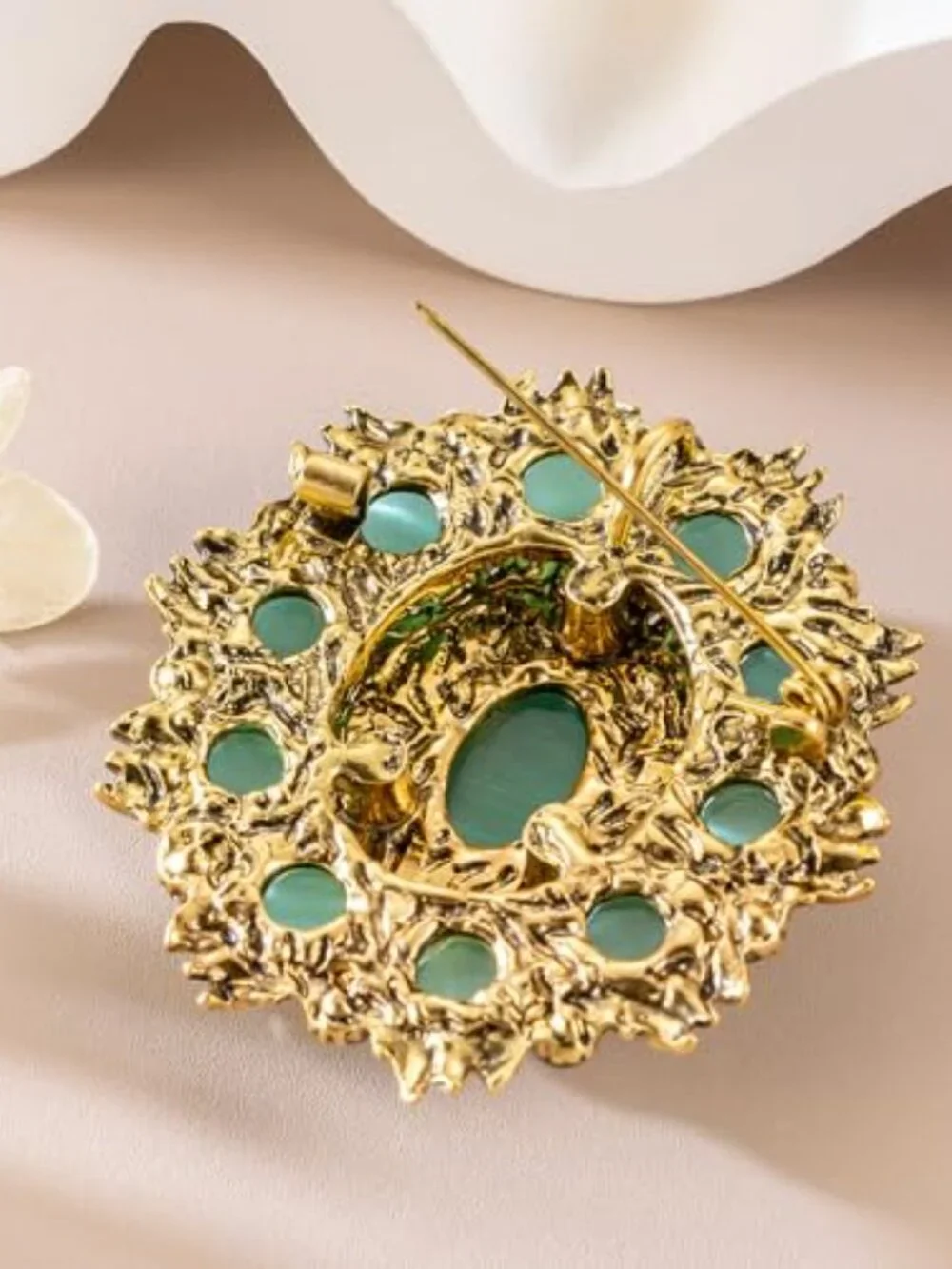 New -  Jewelry Victorian Style Oval Brooch Pin for Women‎ Jewelry